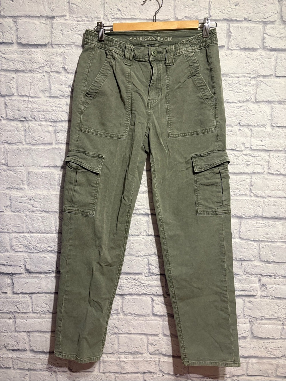 American Eagle Outfitters Green Cargo Utility Straight Leg Pants Size 6